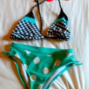 2 piece swim suit